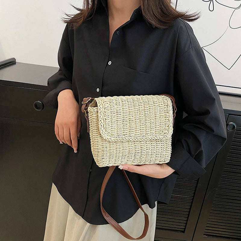 Weave Straw Shoulder Bag Raffia Messenger Bag New Trendy Vintage Crossbody Bag for Summer Straw Beach Bag
