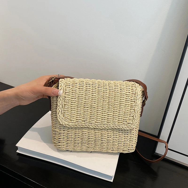 Weave Straw Shoulder Bag Raffia Messenger Bag New Trendy Vintage Crossbody Bag for Summer Straw Beach Bag